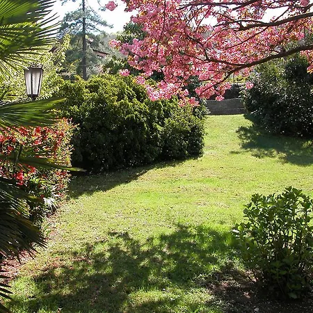 Du Parc 2* Lake Maggiore